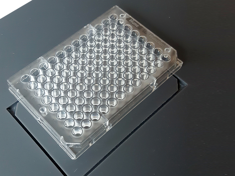 Mach5 - Microwell/Microtiter Plate Holder